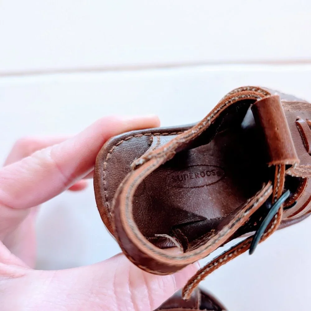 VTG Newborn Superoos Brown Leather Sandals Sz 1 Fisherman Baby Shoes Closed-Toe
